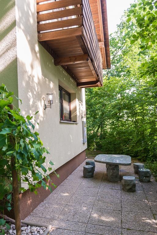 Holiday Home Lemut كراني الغرفة الصورة